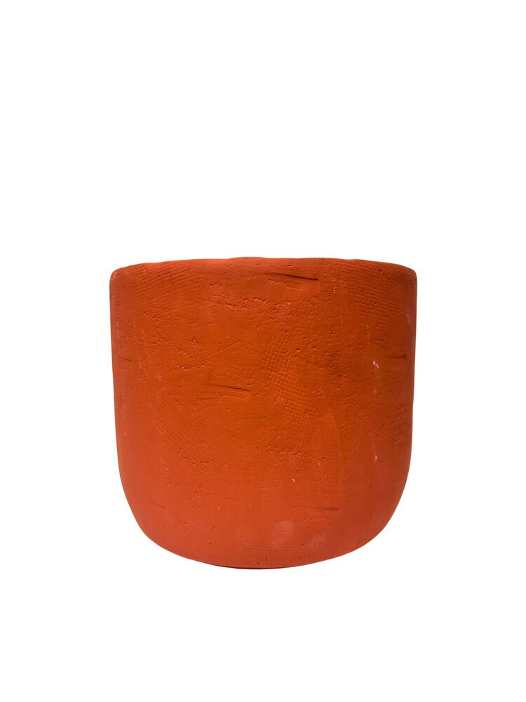 8.25 inch terracotta round cement planter