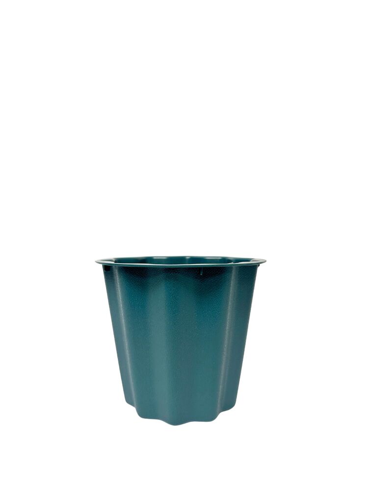 9 inch white bucket plastic planter